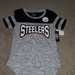 Firm , Steelers T-shirt